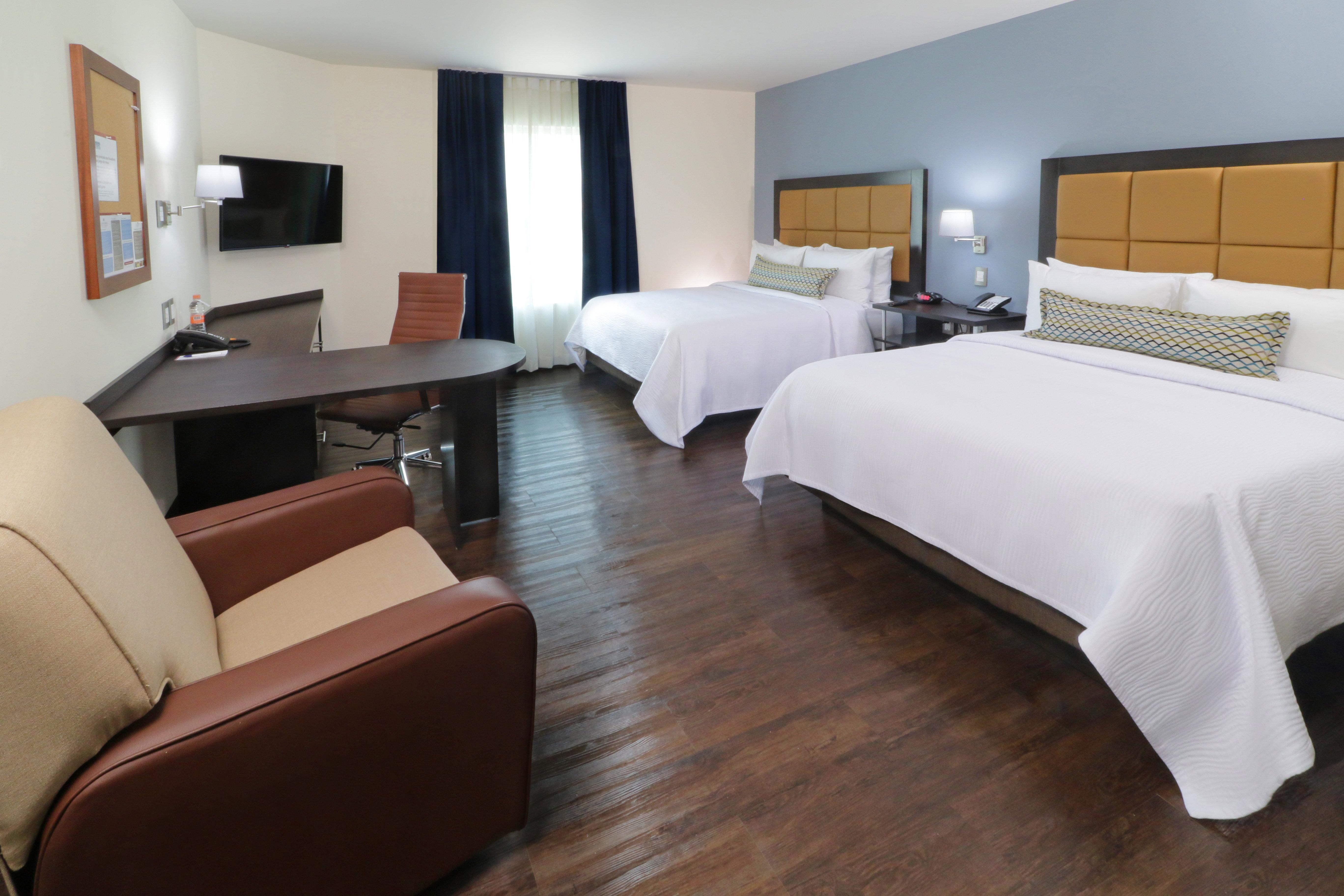 סלאיה Candlewood Suites Celaya מראה חיצוני תמונה