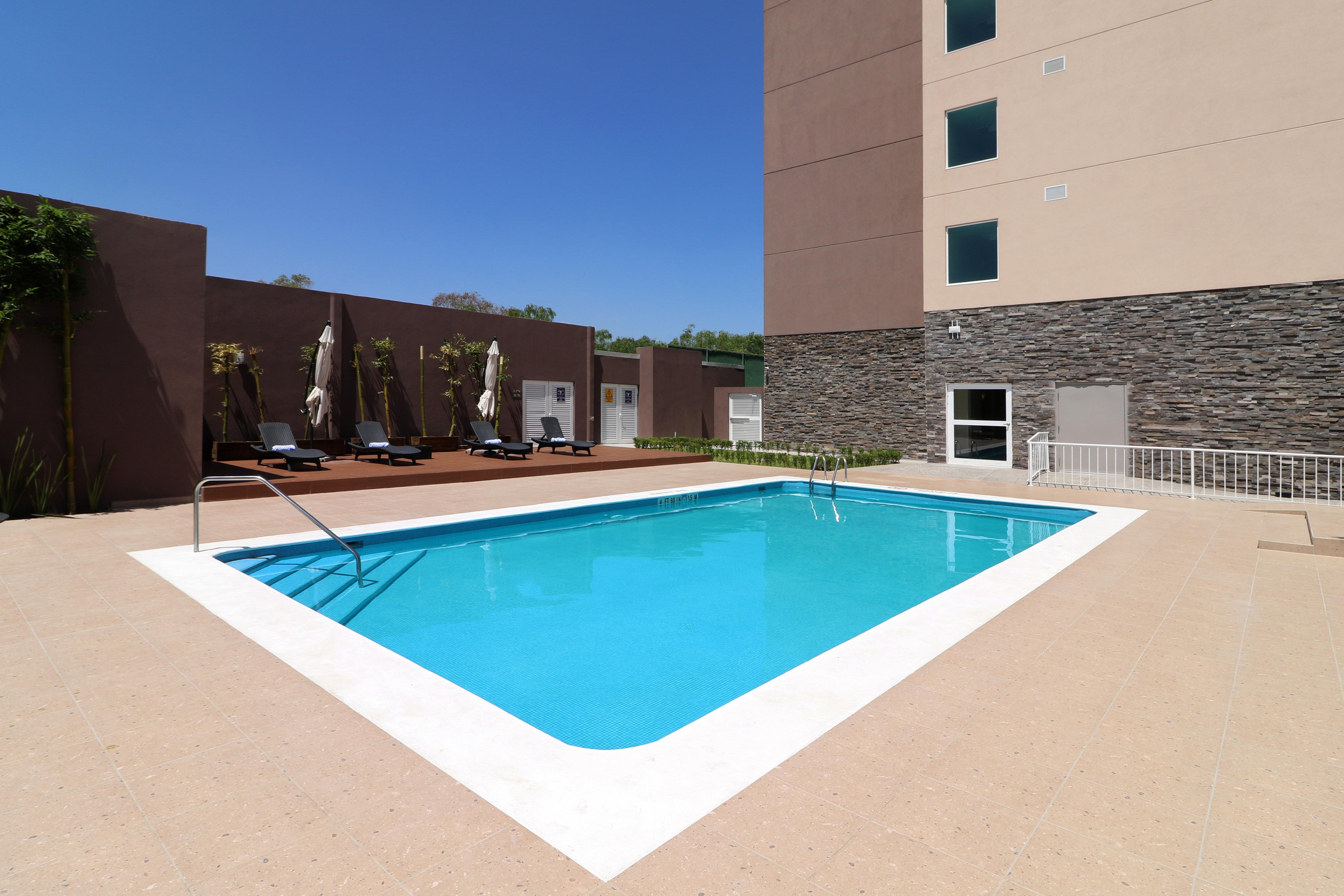 סלאיה Candlewood Suites Celaya מראה חיצוני תמונה