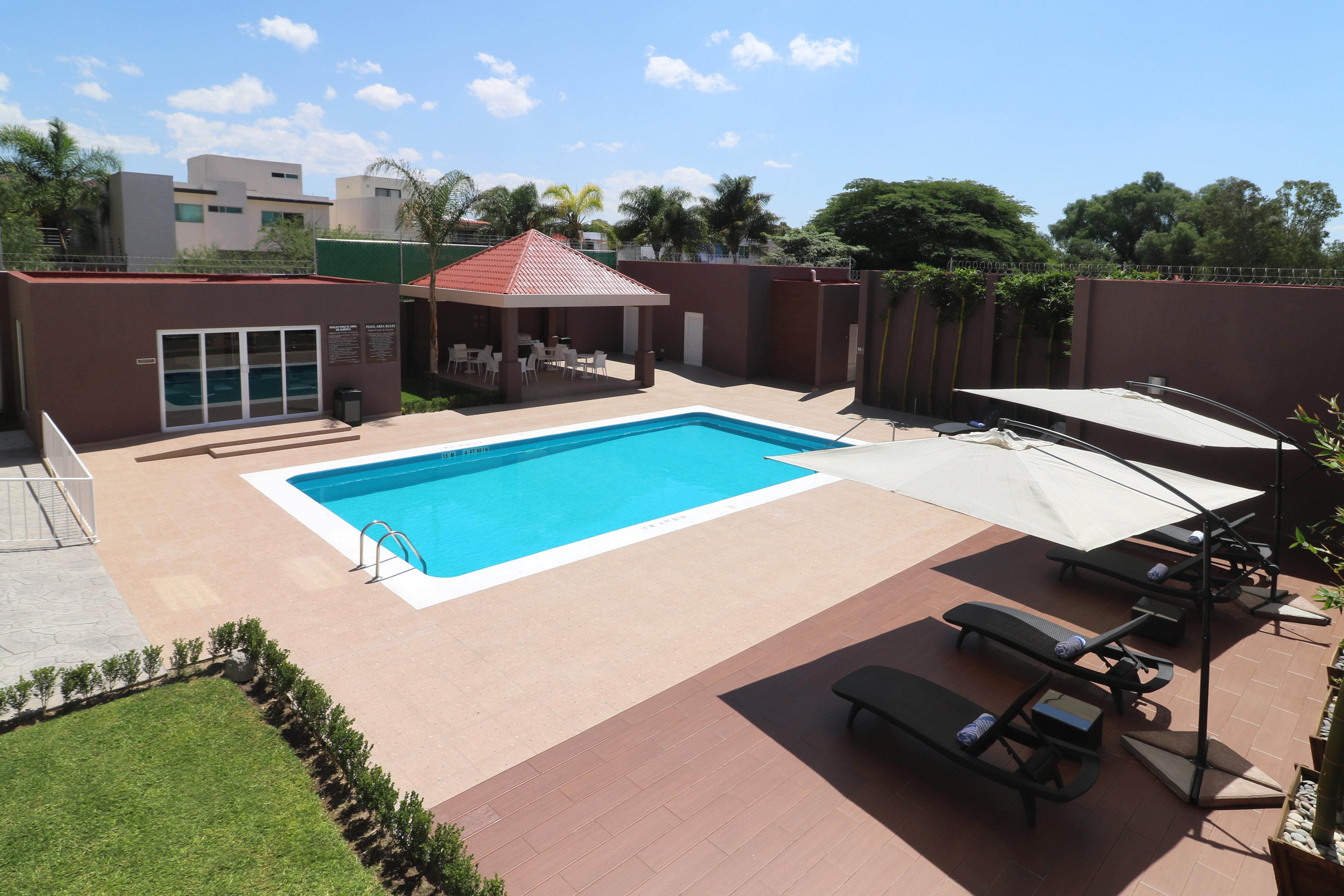 סלאיה Candlewood Suites Celaya מראה חיצוני תמונה