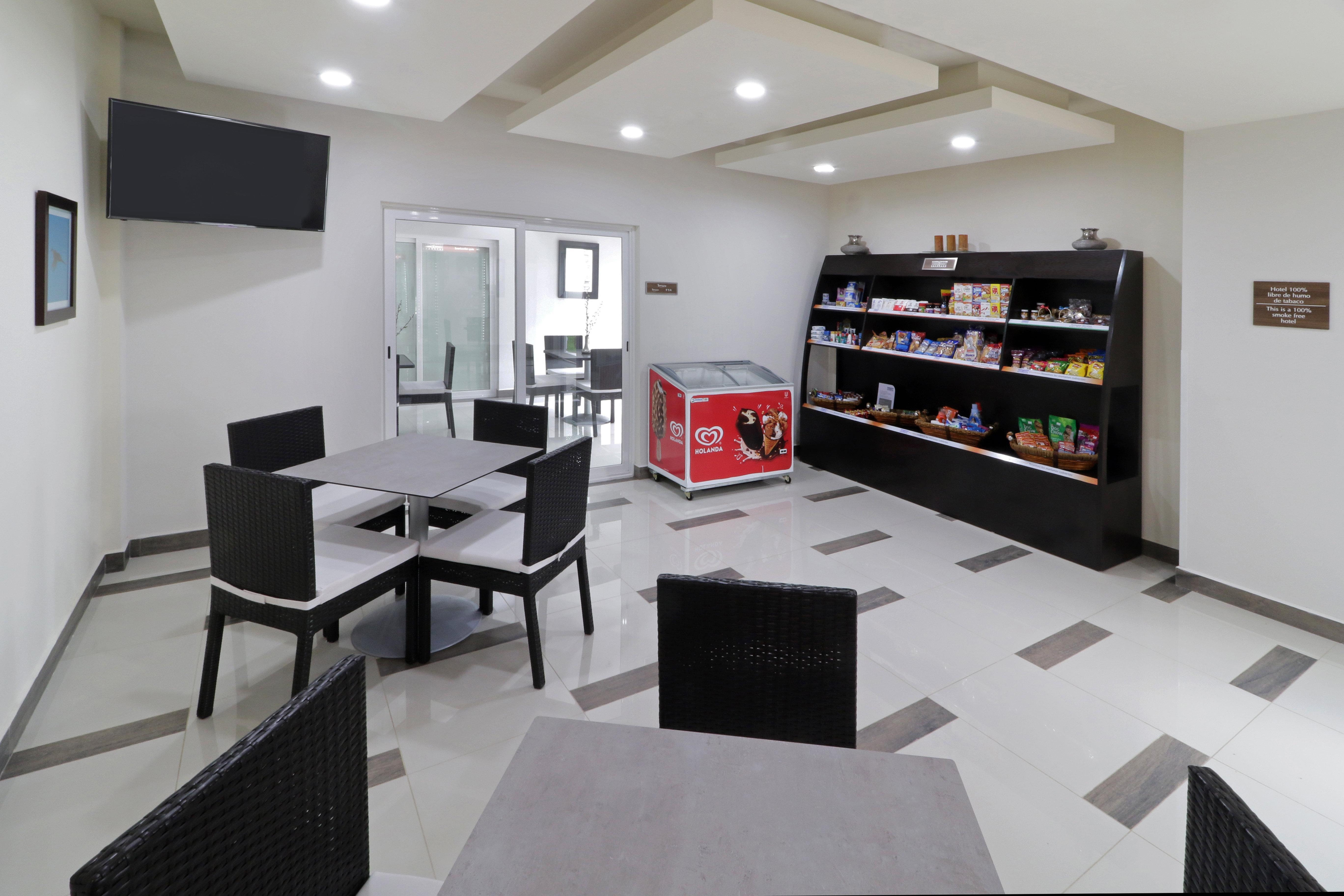 סלאיה Candlewood Suites Celaya מראה חיצוני תמונה